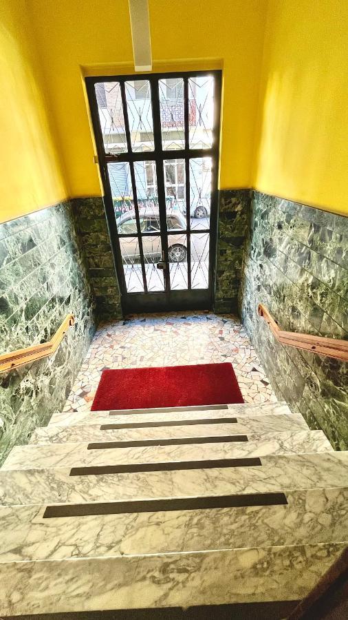 New Apartment, Near Metro Monte Grappa Turin Ngoại thất bức ảnh