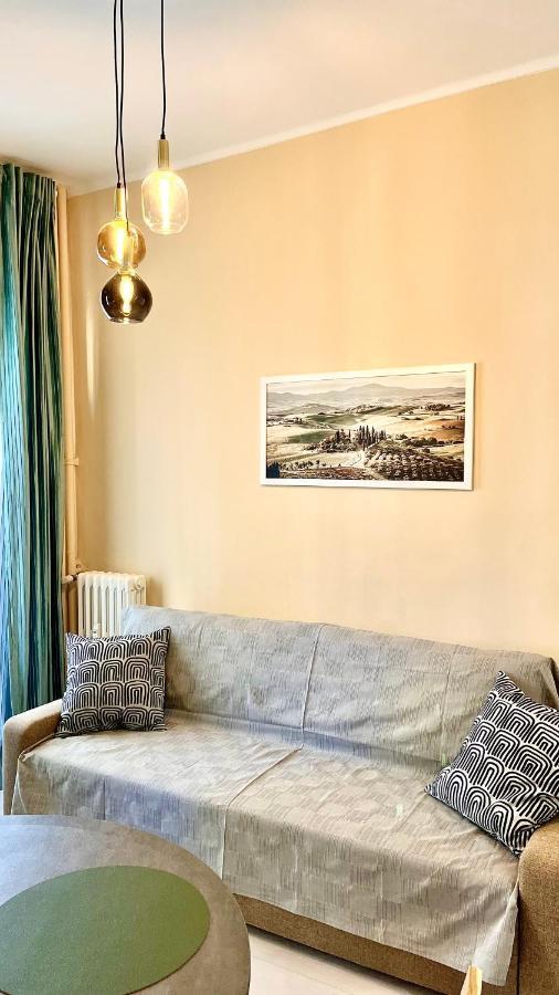 New Apartment, Near Metro Monte Grappa Turin Ngoại thất bức ảnh